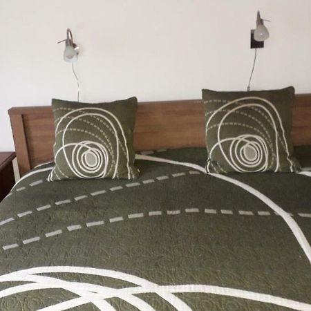 Annika Apartman Eger Esterno foto